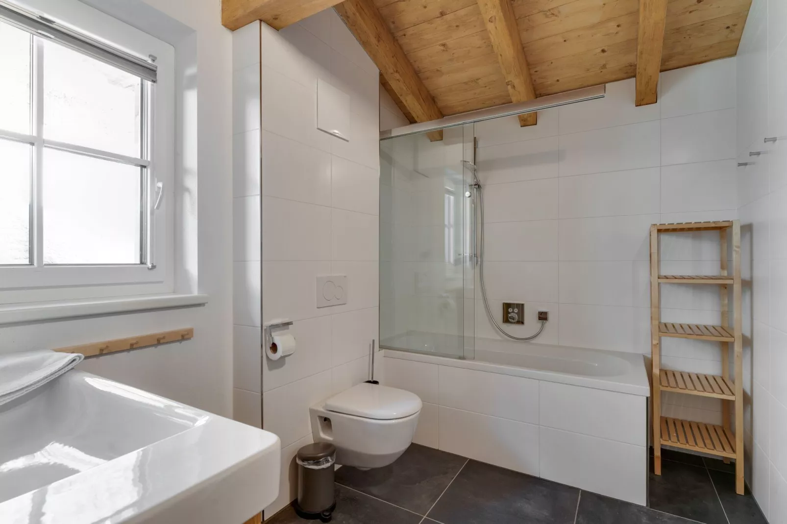 Tauernlodge Mühlbach 2B-Bathroom