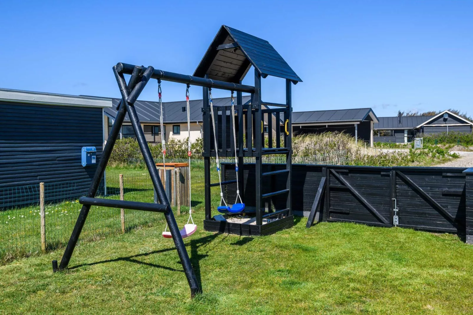 8 person holiday home in Ringkøbing-Outdoor