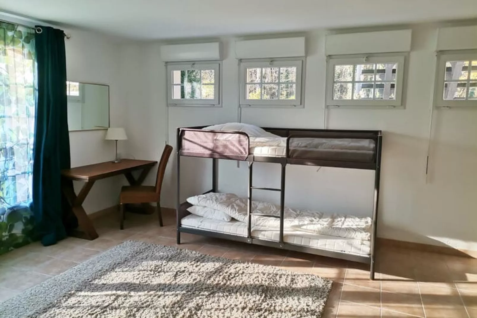 Bourg Est 3-Bedroom