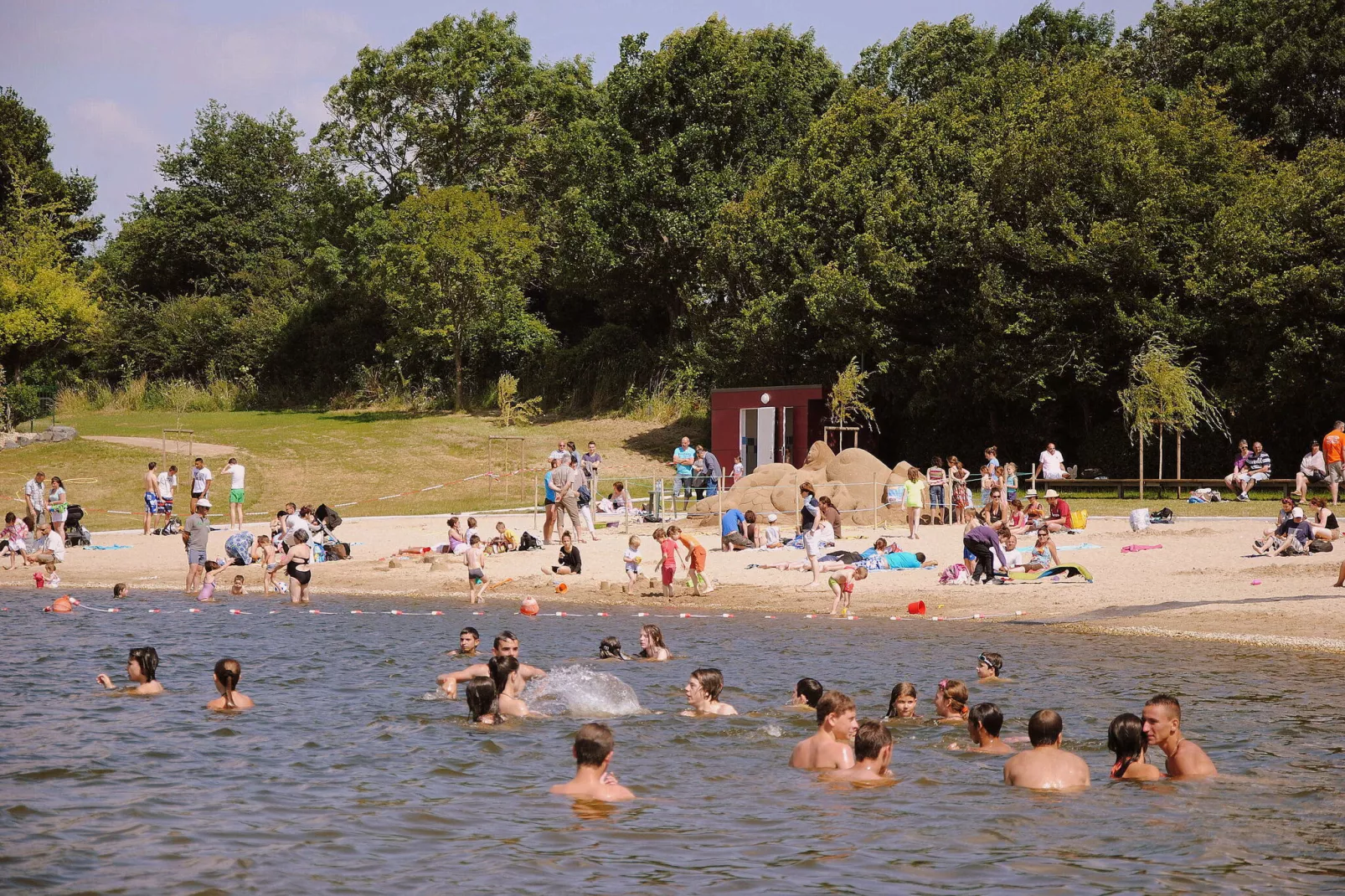 Bourg Est 3-Areas summer 20km