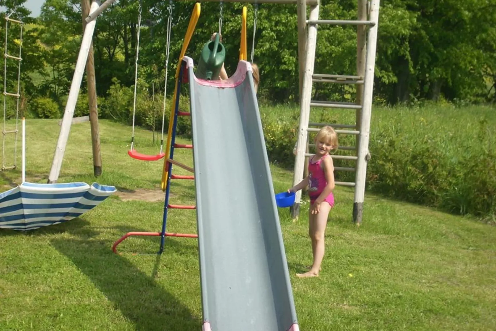 Ferienzimmer im Landhaus bei Kühlungsborn-Gardens summer