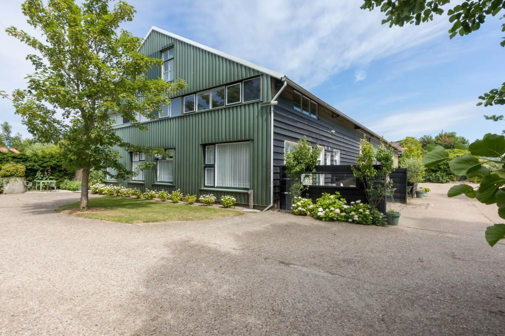 Wikkelhouse - Kon Emmaweg 6  Vrouwenpolder-Park facilities