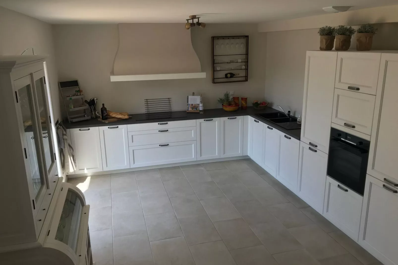 Villa Athos 14p-Kitchen