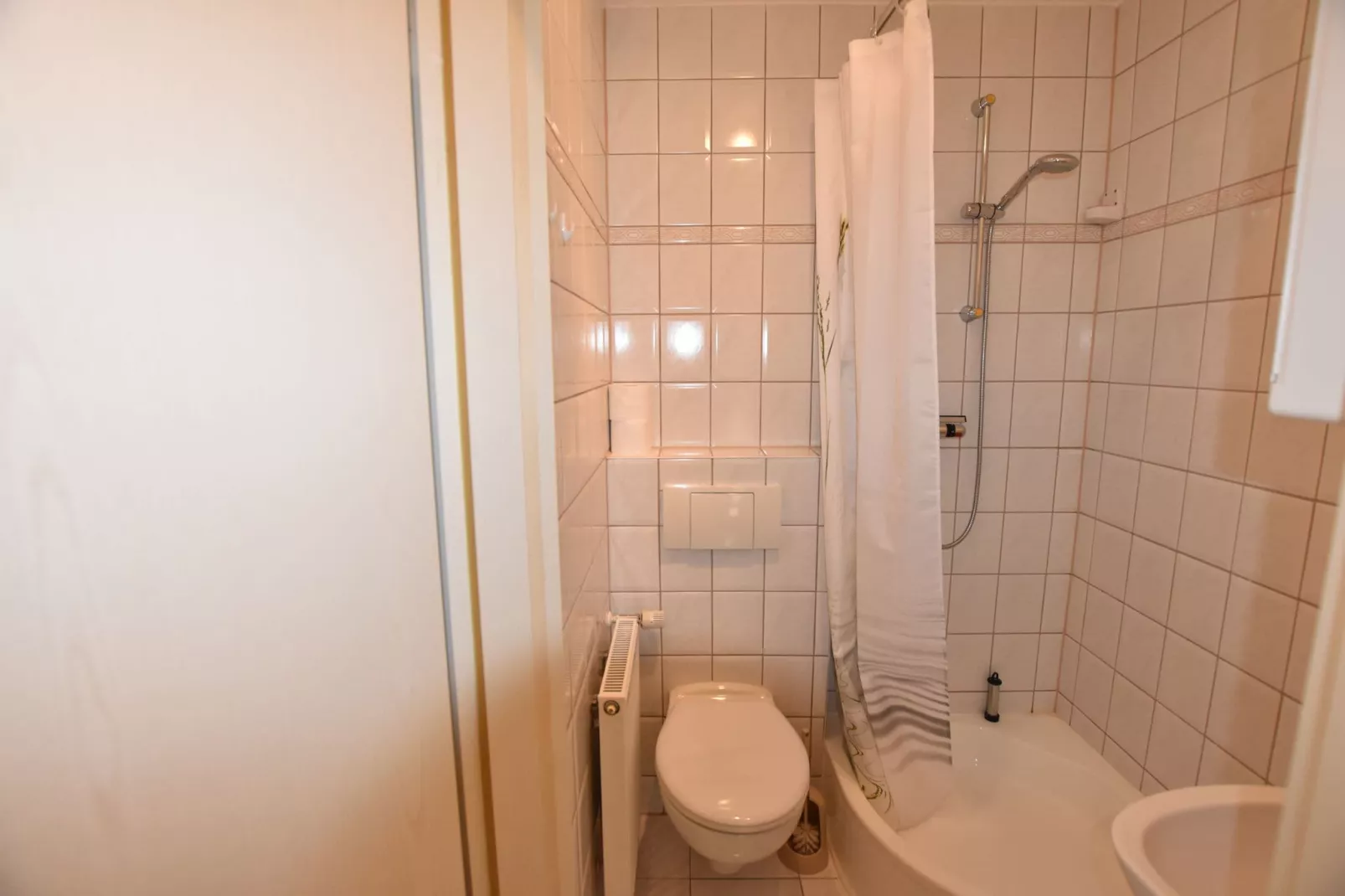 Sommerrose-Bathroom