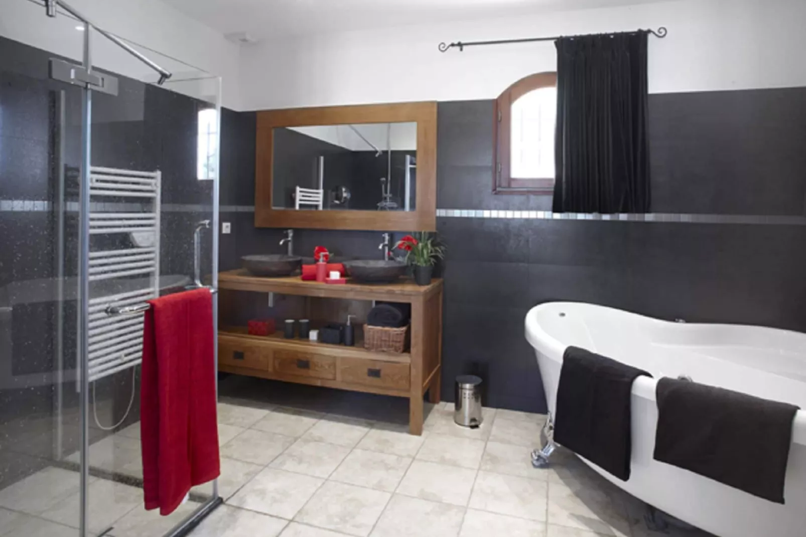 Beau soleil-Bathroom