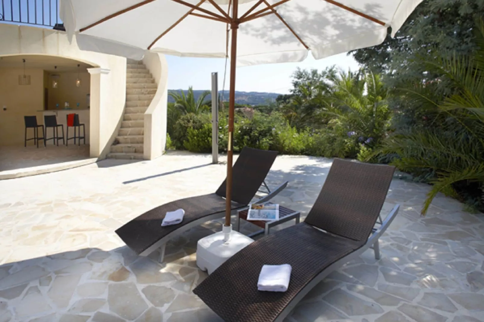 Beau soleil-Terrace balcony