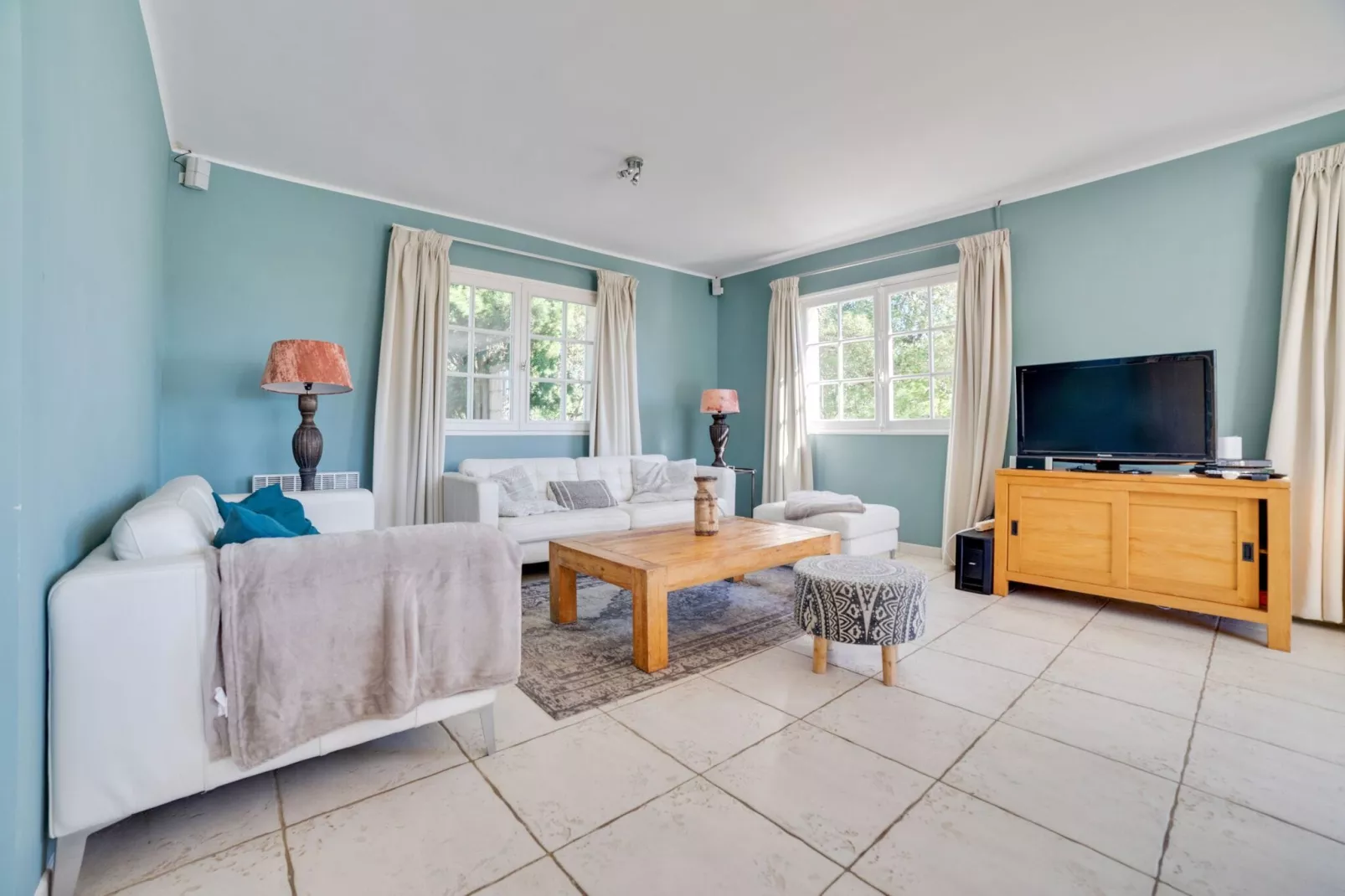 Cedre-Living room