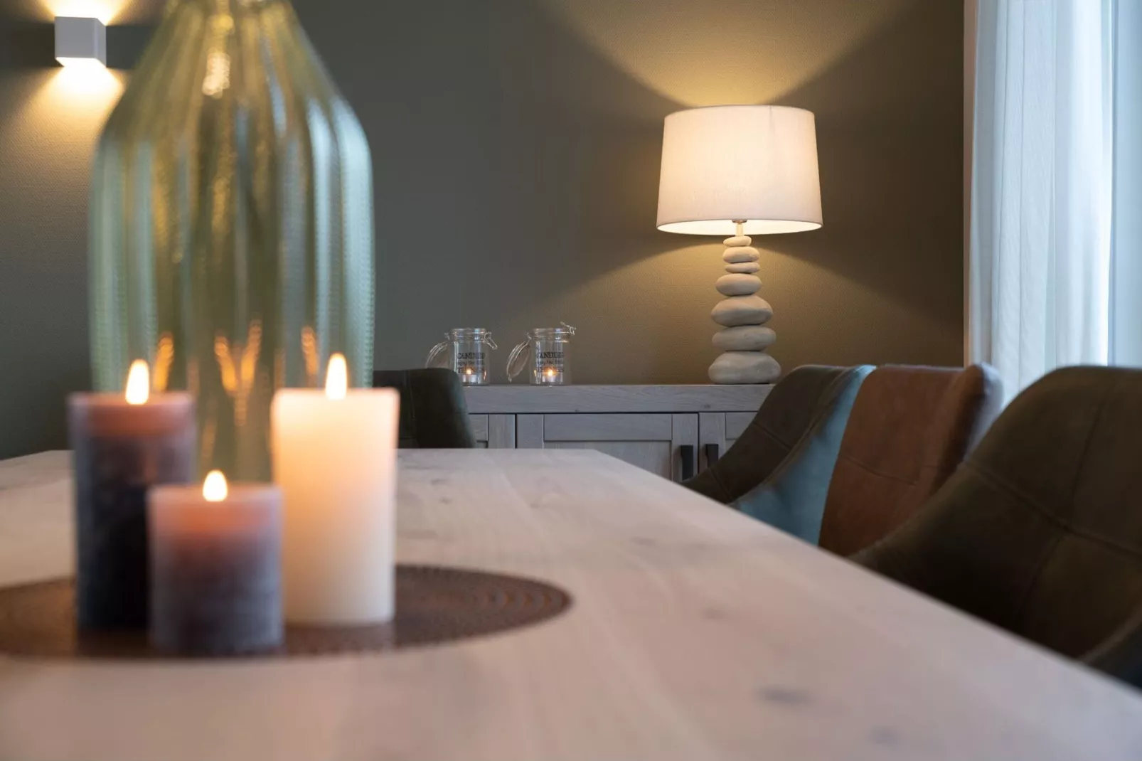 8 persoons vrijstaand met jacuzzi-Living room