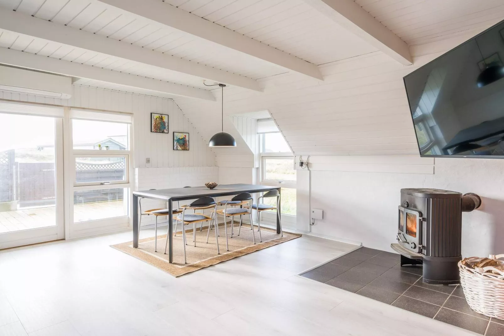 6 person holiday home in Hvide Sande-Indoor