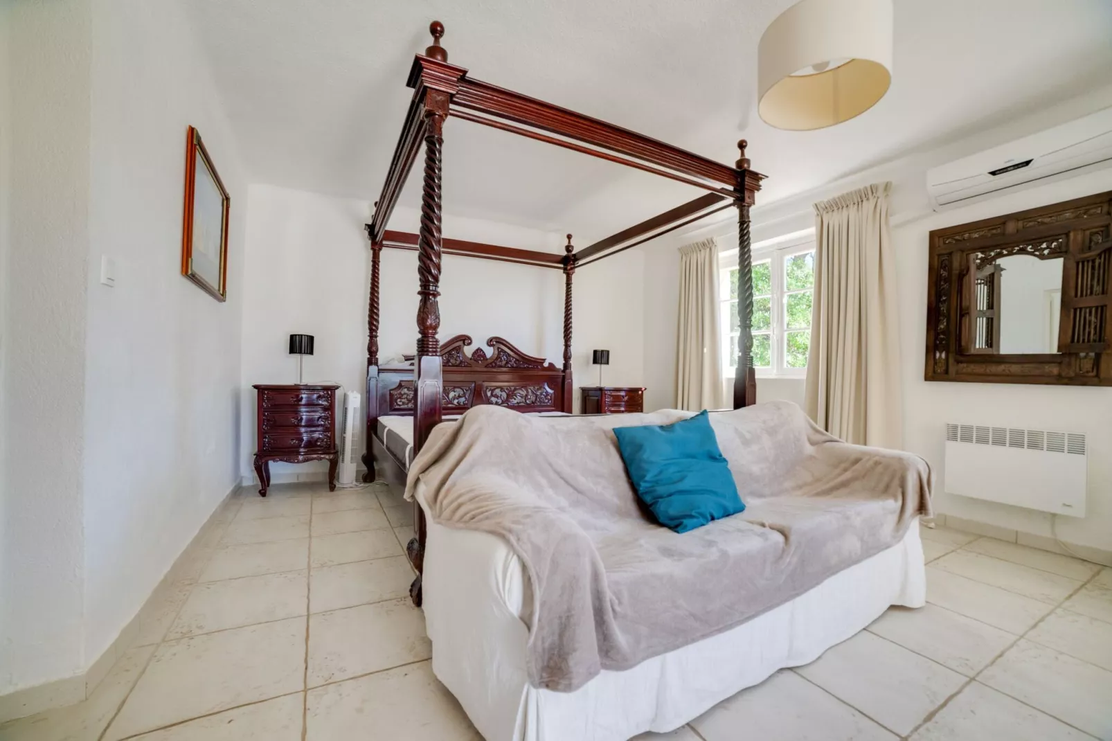 Cedre-Bedroom