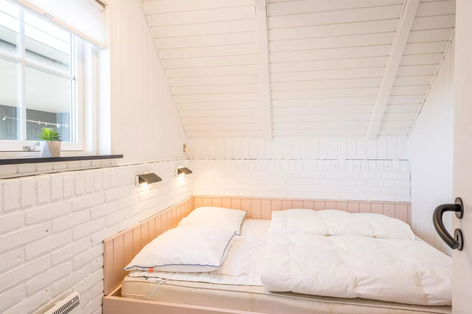 6 person holiday home in Hvide Sande-Indoor