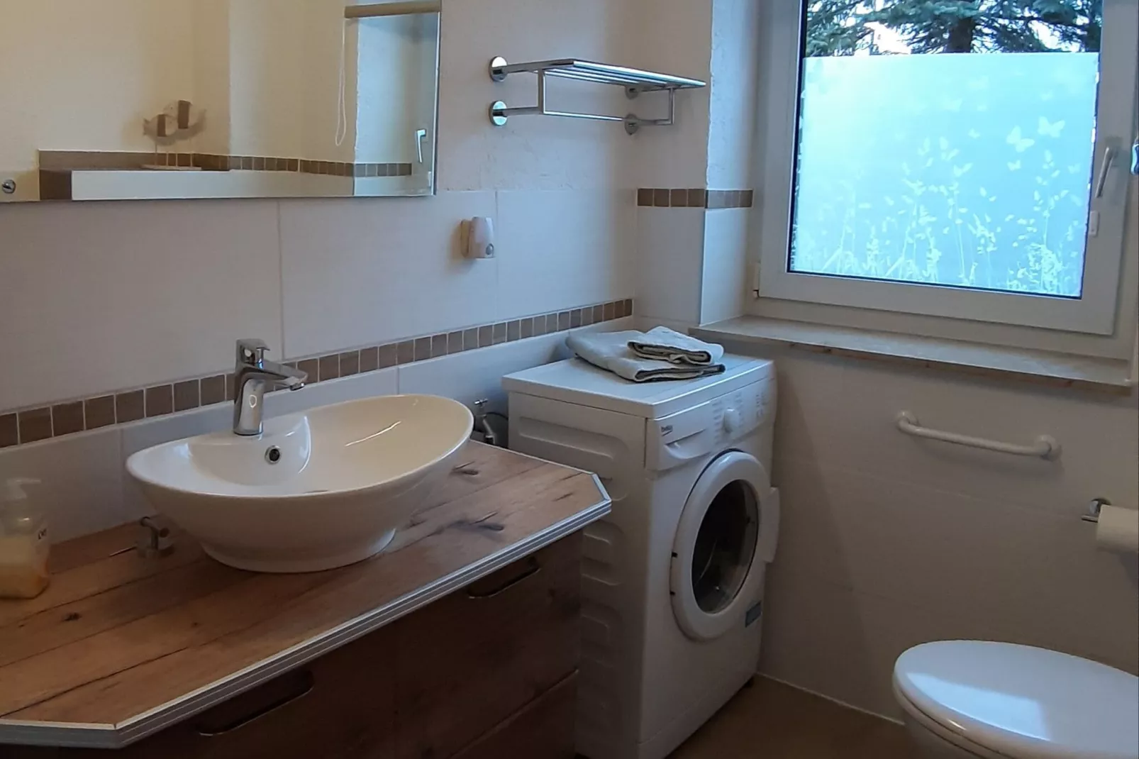 Ferienwohnung am Wald / Büdnerreihe-Bathroom