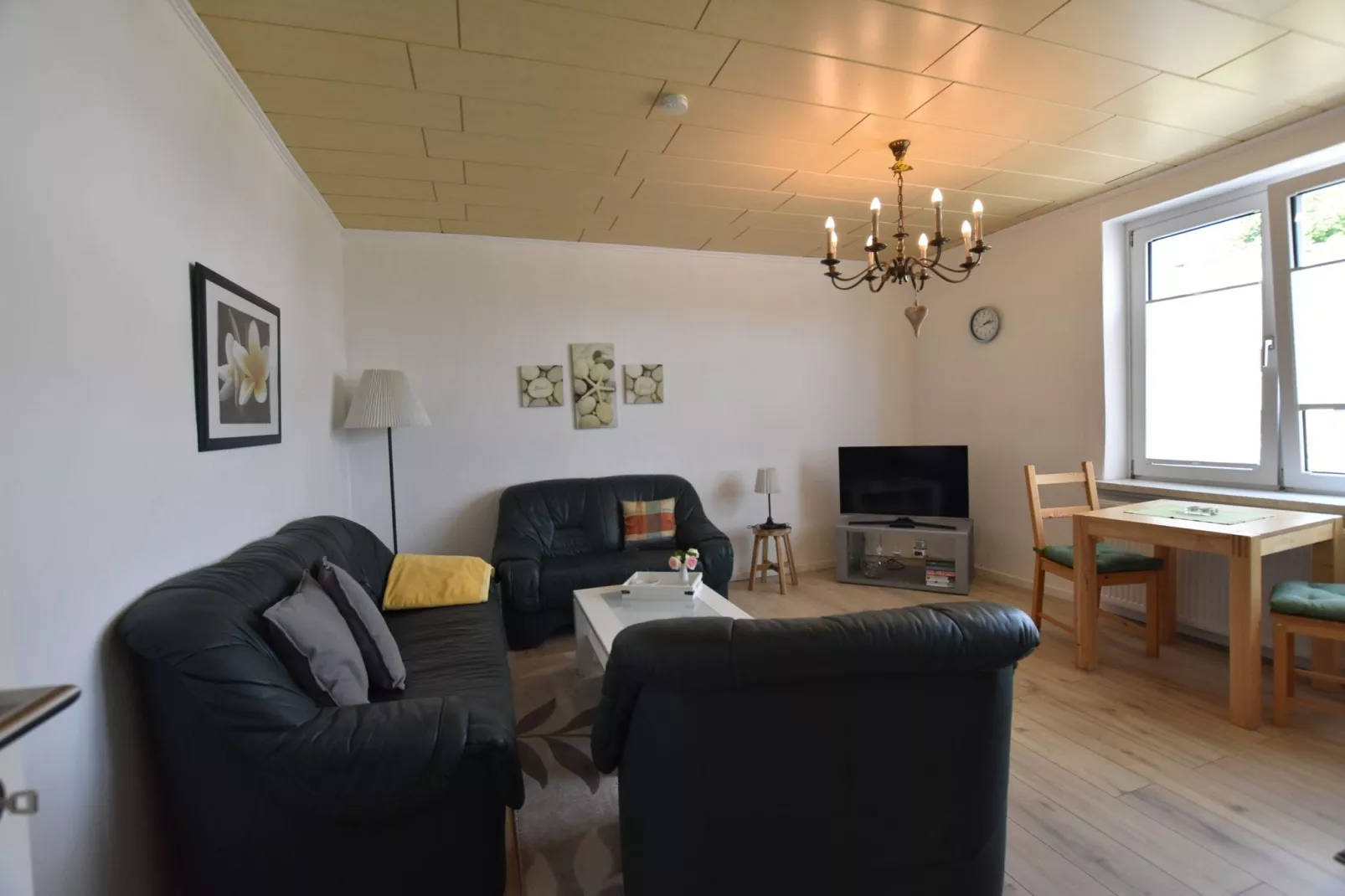Am Hellbach-Living room