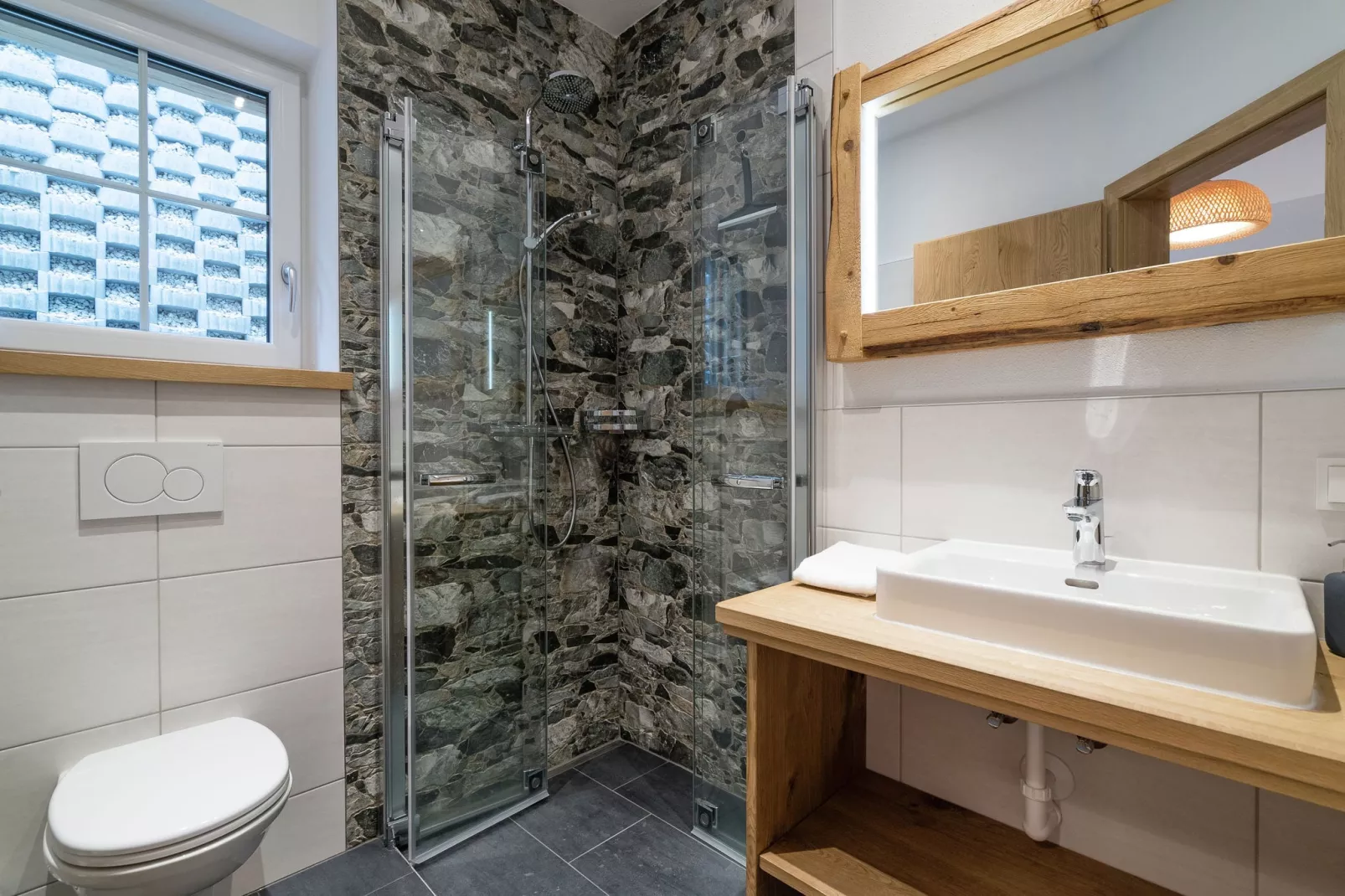 An der Piste 2 Alpendorf-Bathroom