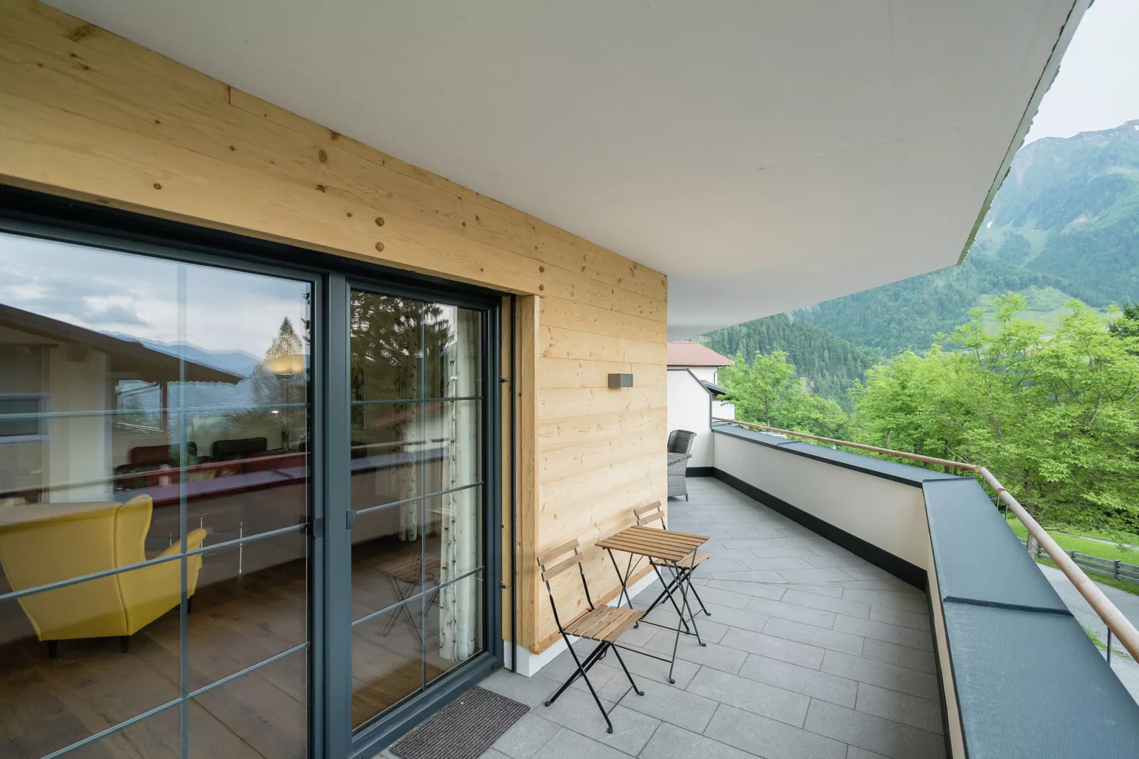 An der Piste 2 Alpendorf-Terrace balcony
