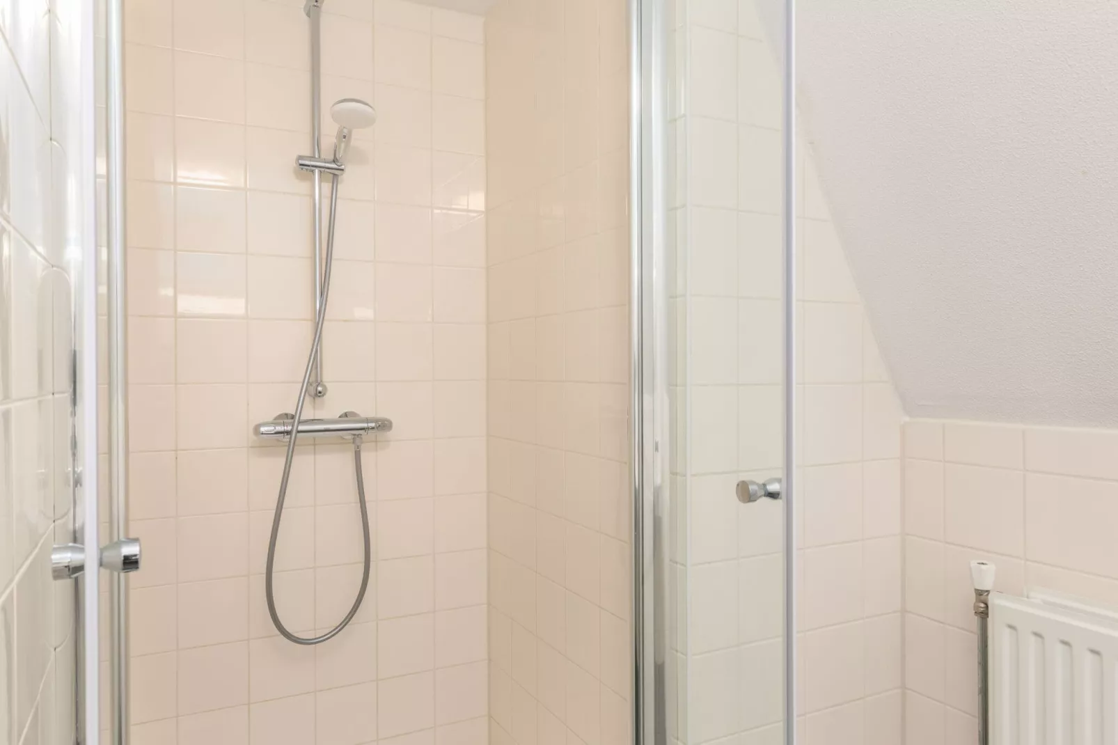 Marinapark Volendam 10-Bathroom