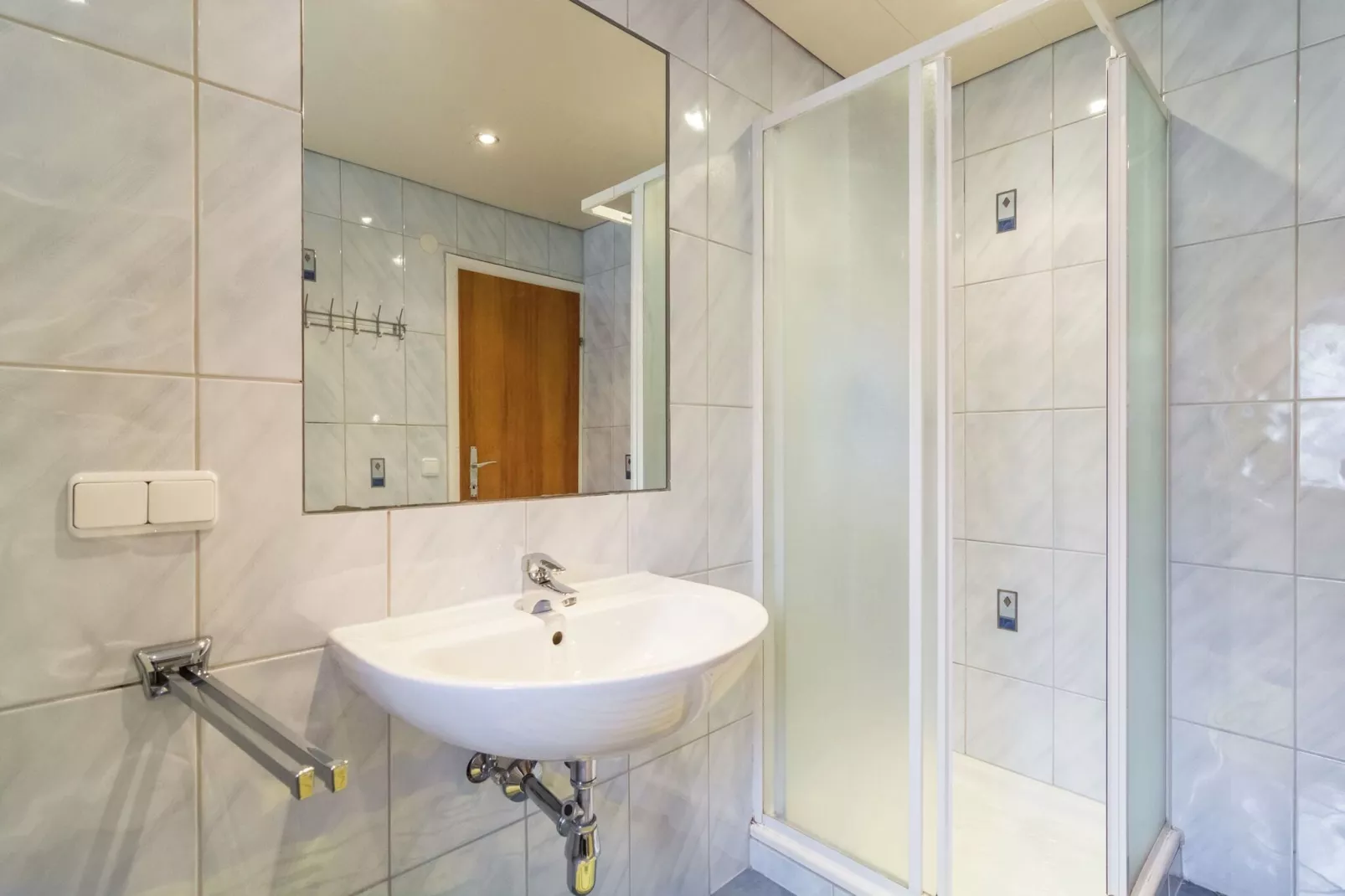 Haus Stefflmoos-Bathroom