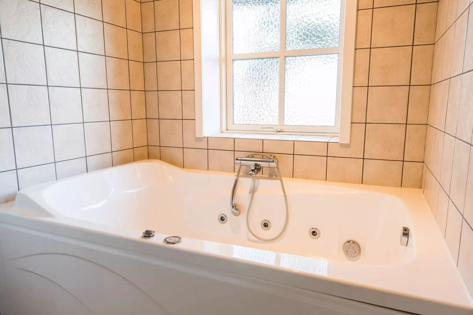 4 Personen Ferienhaus in Nørre Nebel-Wellnessbereich