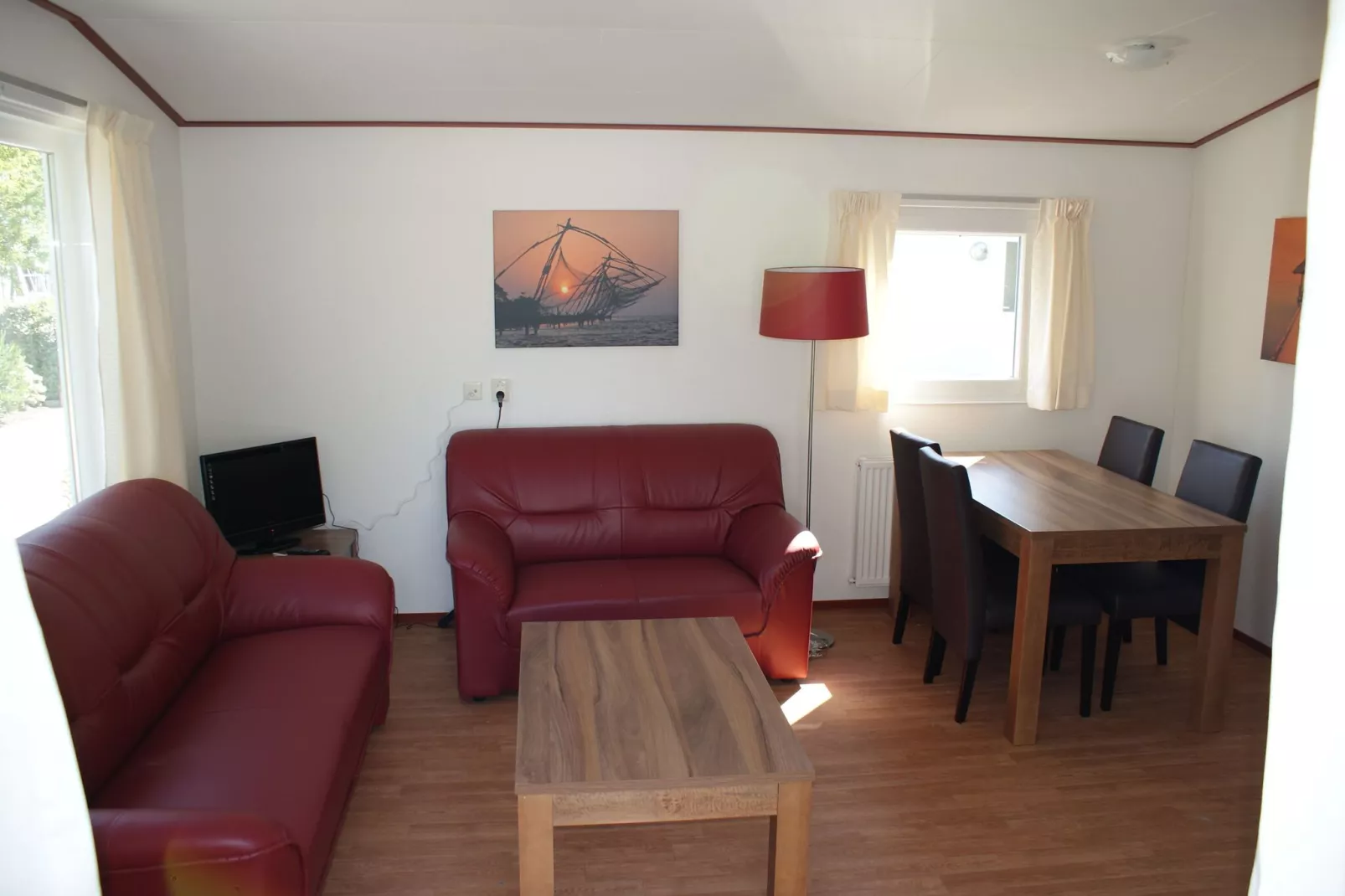 Vakantiepark Molengroet 1-Living room