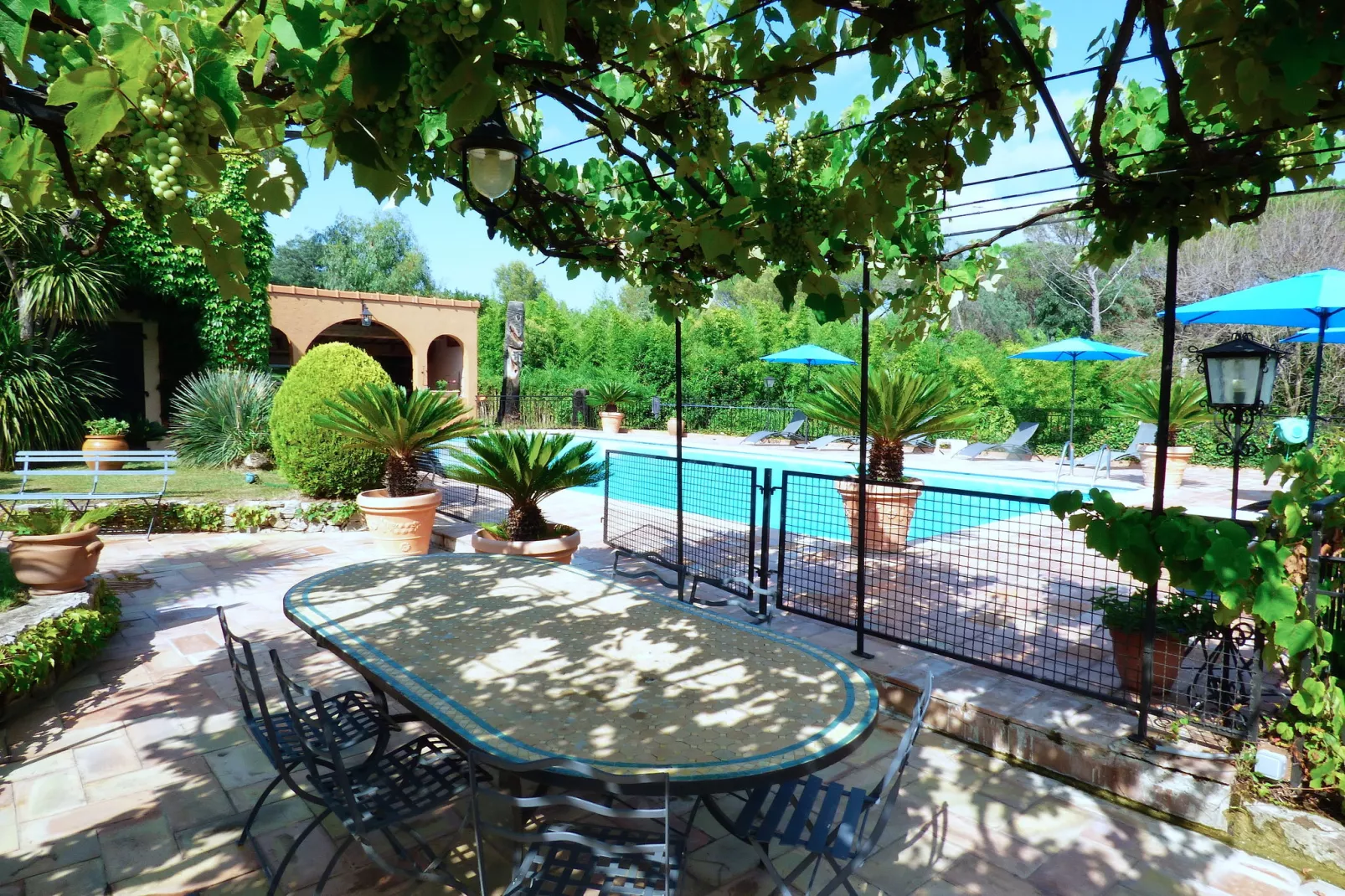 Villa Les Parasols-Balcon-terrasse