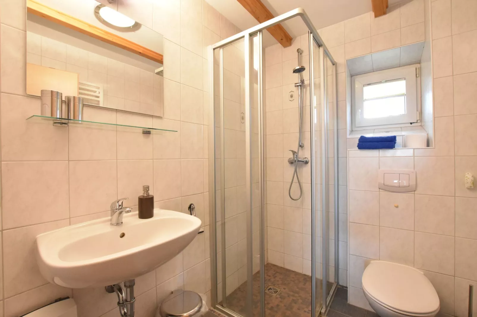 Wohlfühlparadies Jonas-Bathroom