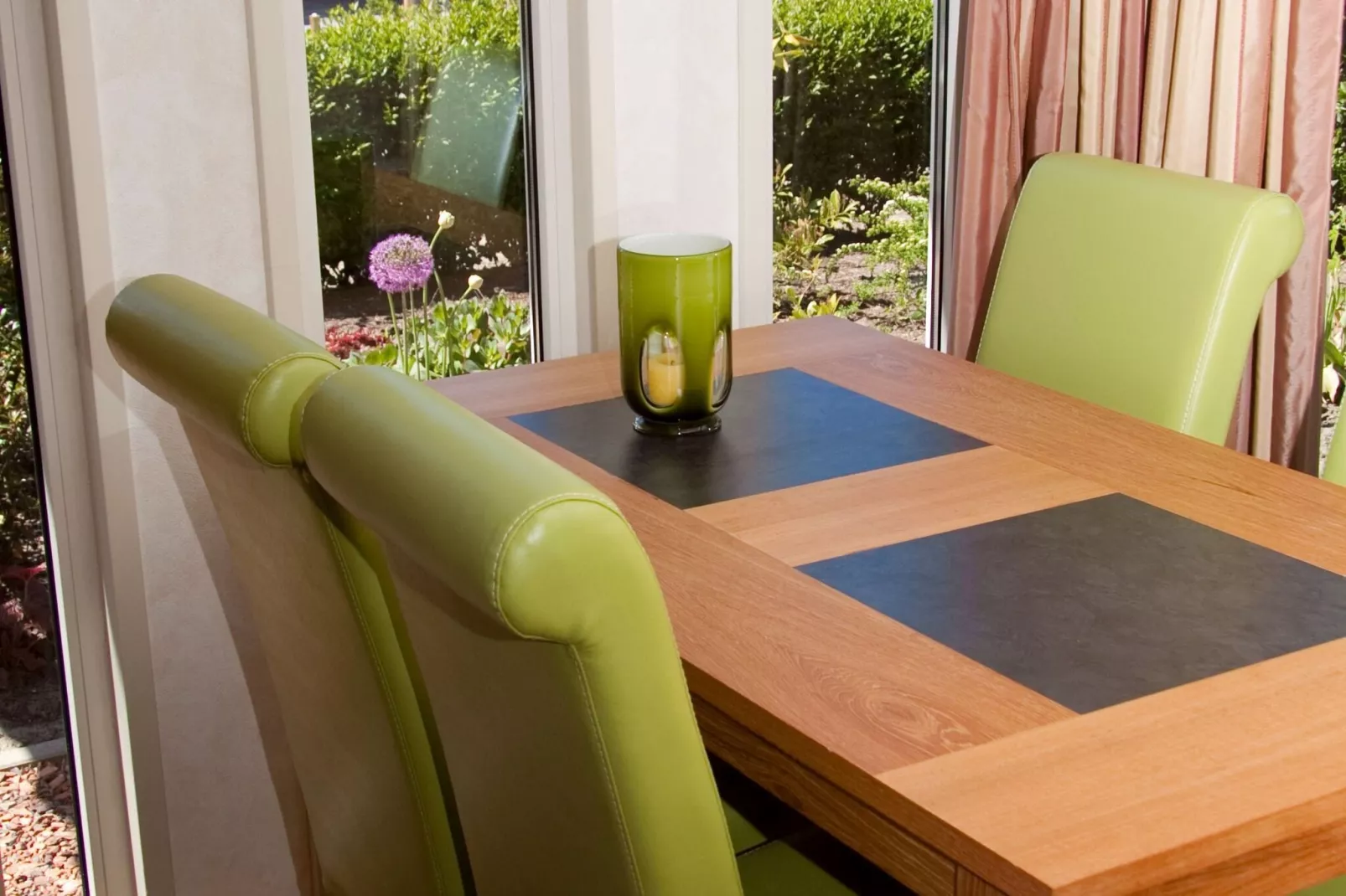 Vakantiepark Molengroet 3-Dining room