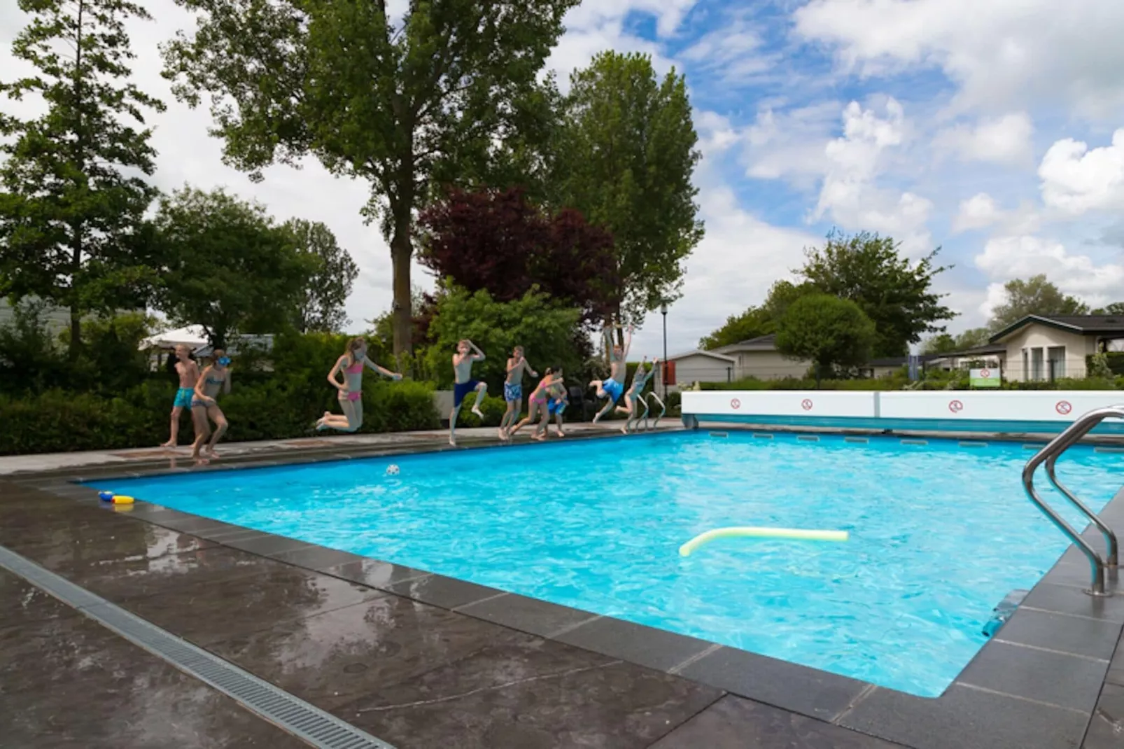 Vakantiepark Molengroet 4-Park facilities
