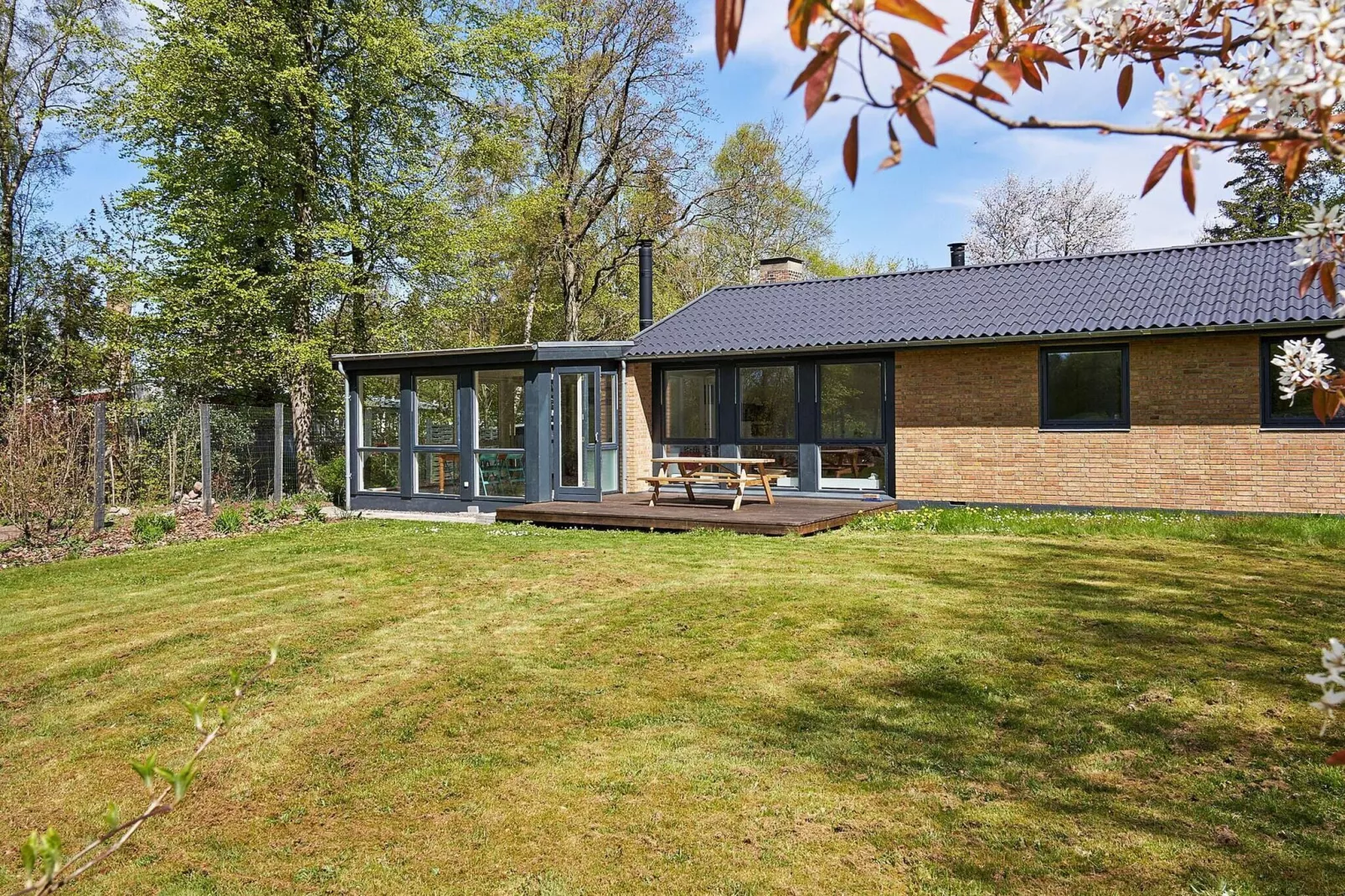6 person holiday home in Rønne-Outdoor