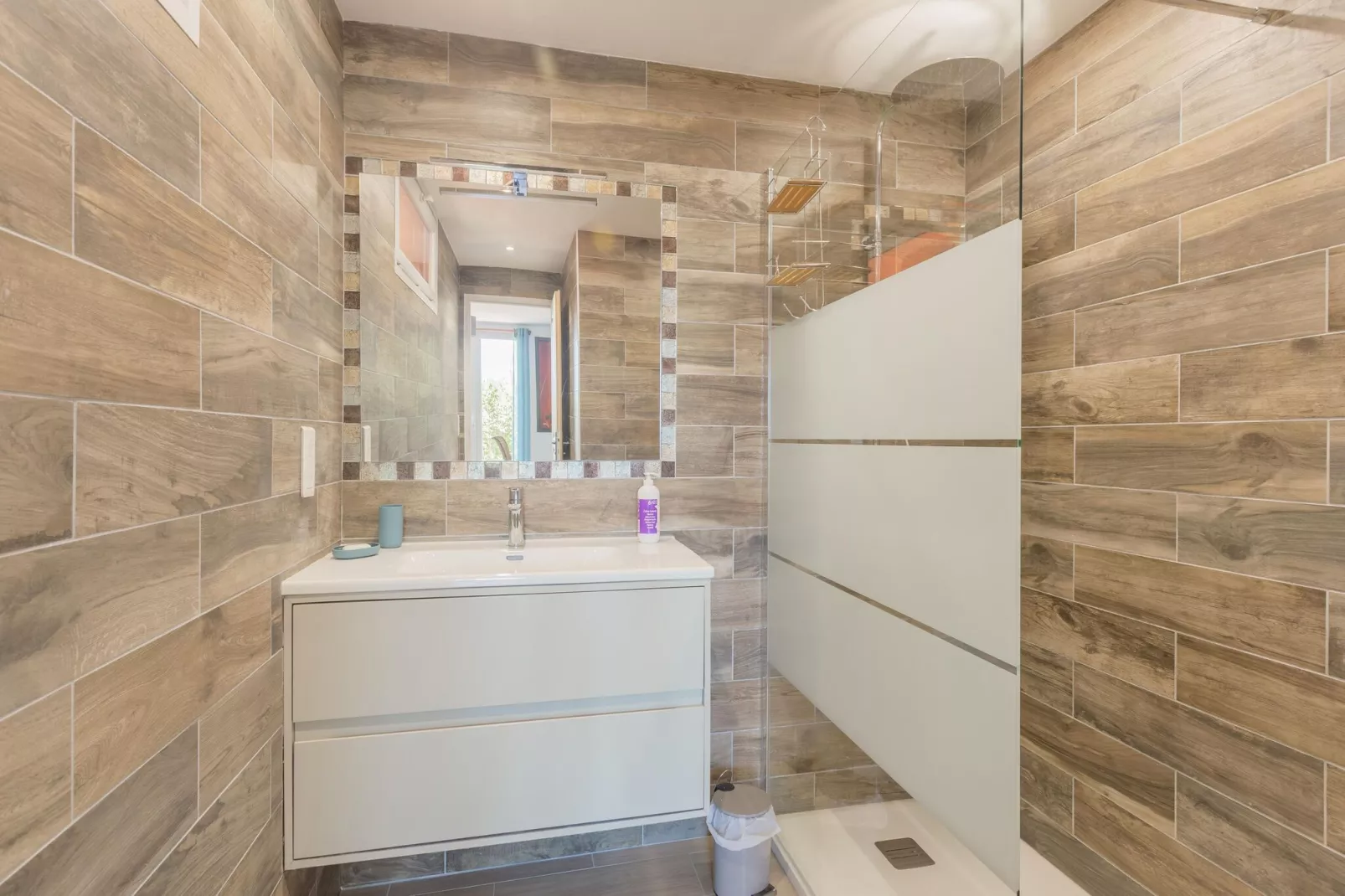 MAGALI HOUSE-Bathroom