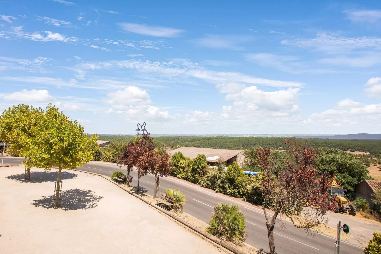 MAGALI HOUSE-Areas summer 5km