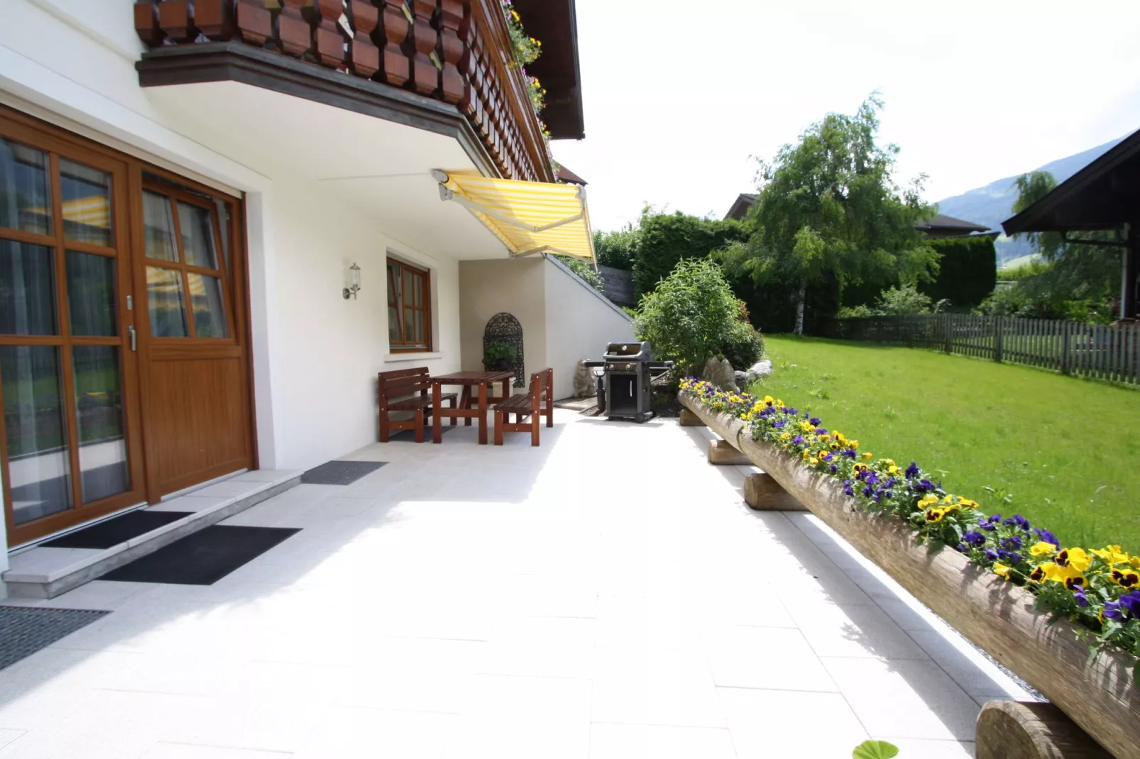 Gadaunern-Terrace balcony