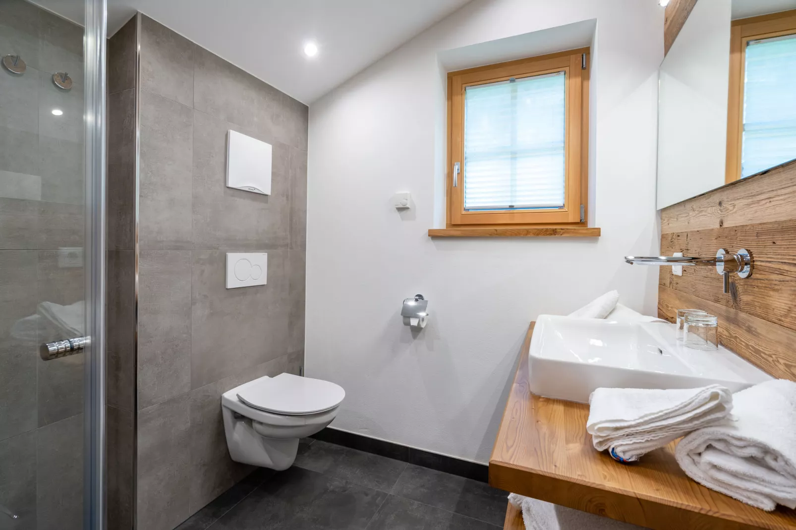 Chalet Angertal Bad Hofgastein-Bathroom