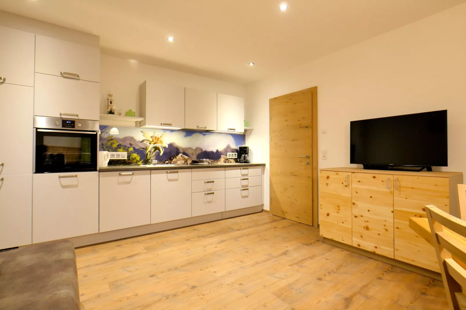 Zirben Heim-Living room