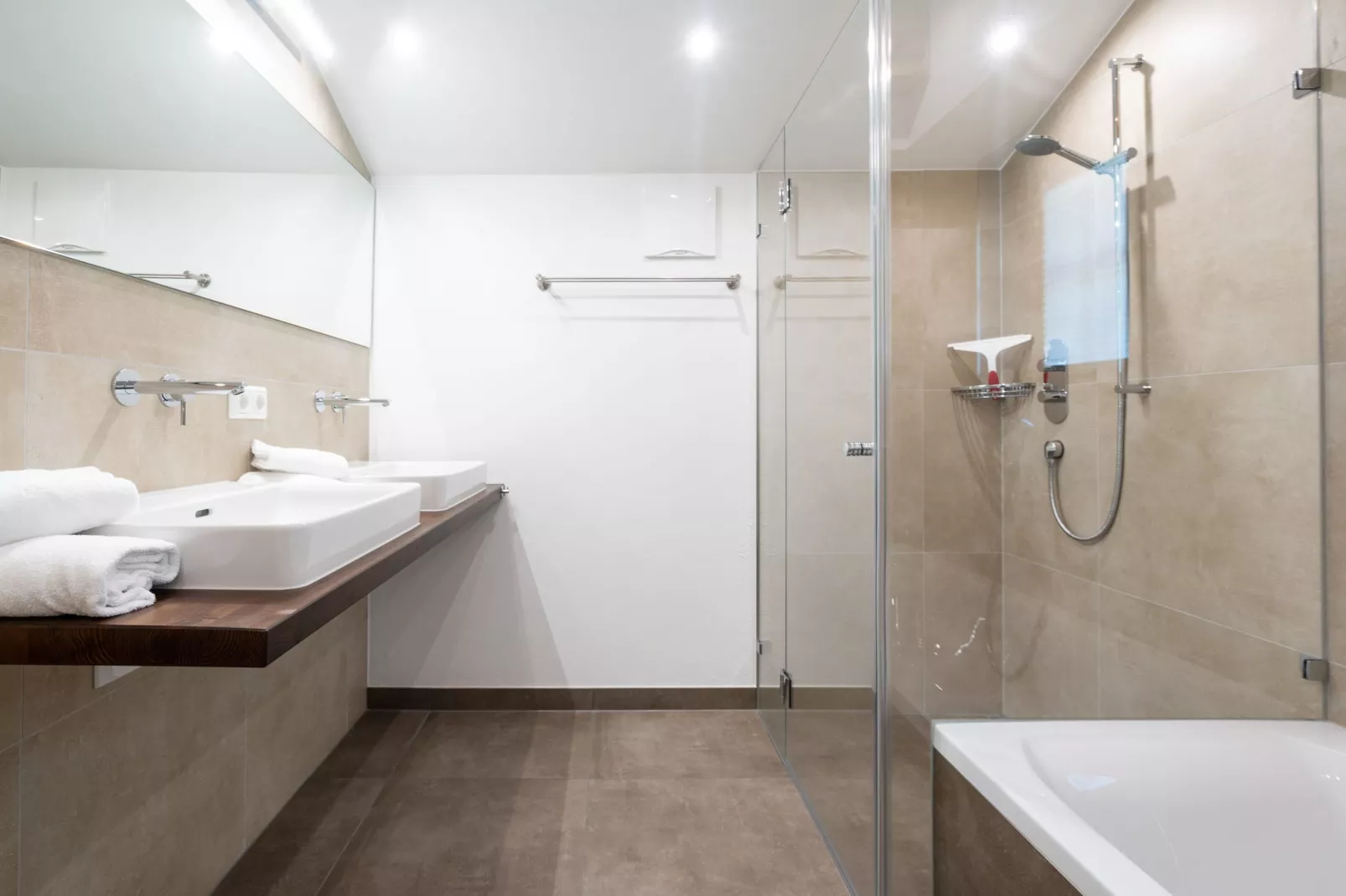 Chalet Mariland Bad Hofgastein-Bathroom