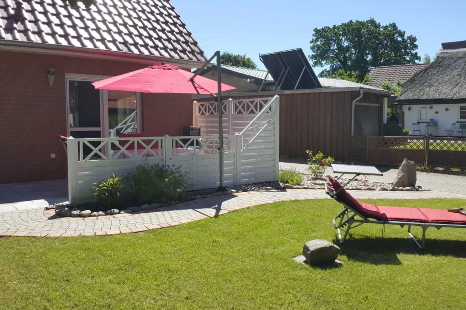 Ferienhaus Sternchen - Insel Rügen-Gardens summer