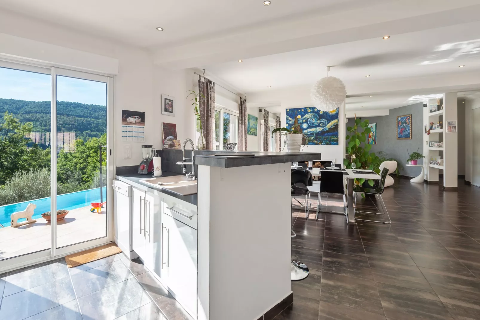 Villa Bargemon-Kitchen