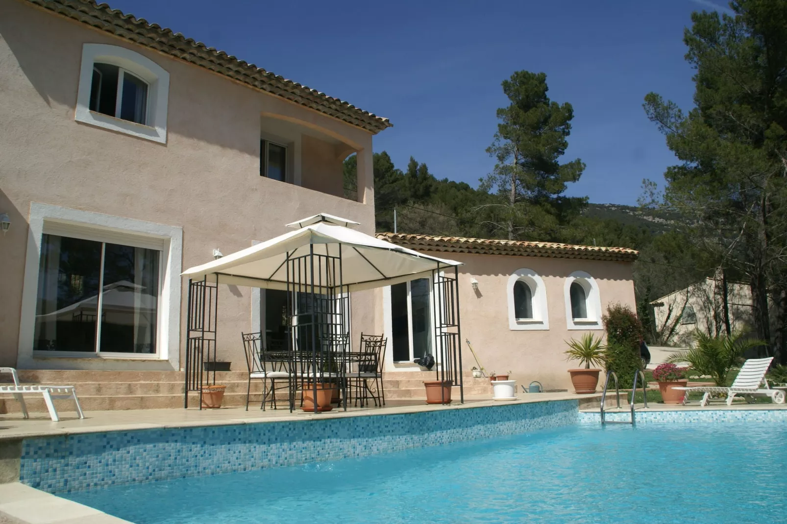 Villa Bargemon-Exterior summer