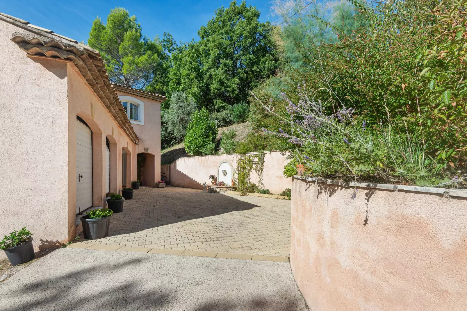 Villa Bargemon-Exterior summer