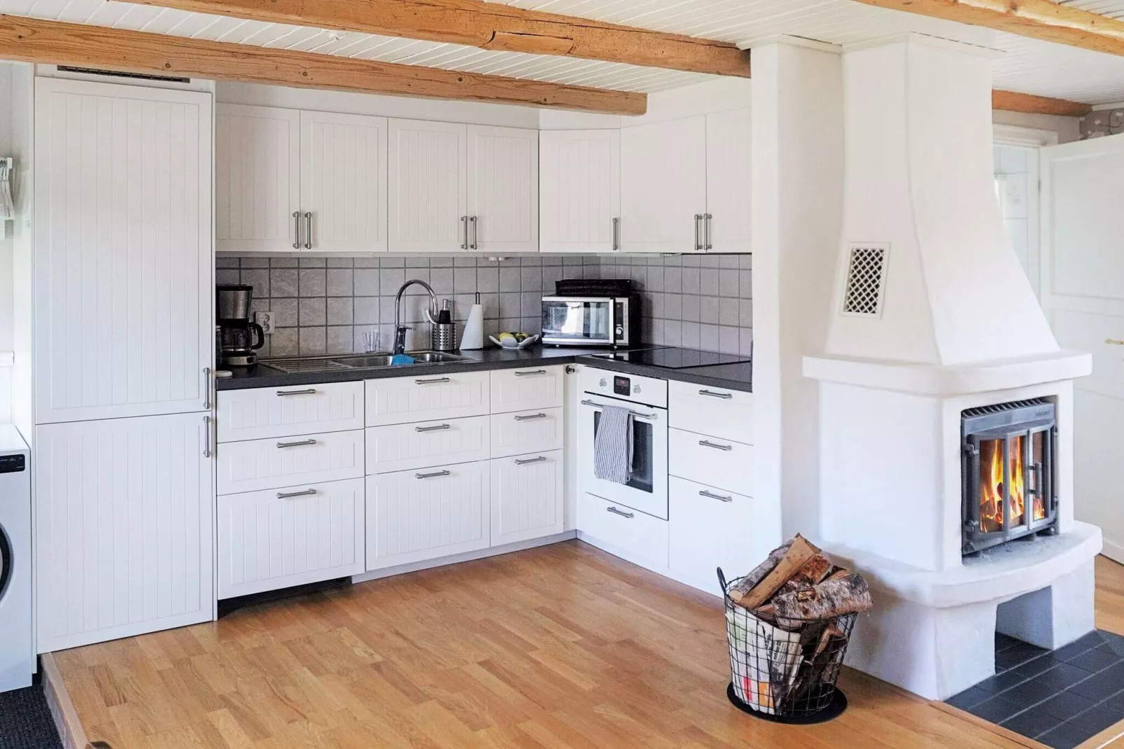 Rustic Retreat in Smaland-By Traum-Indoor