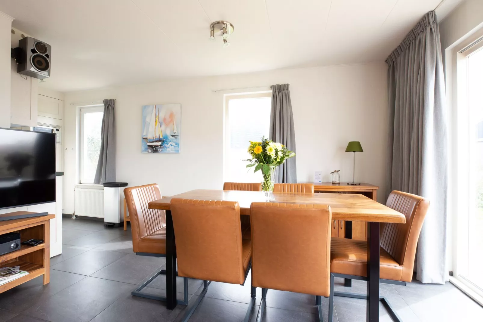 DE PETTEN-Living room