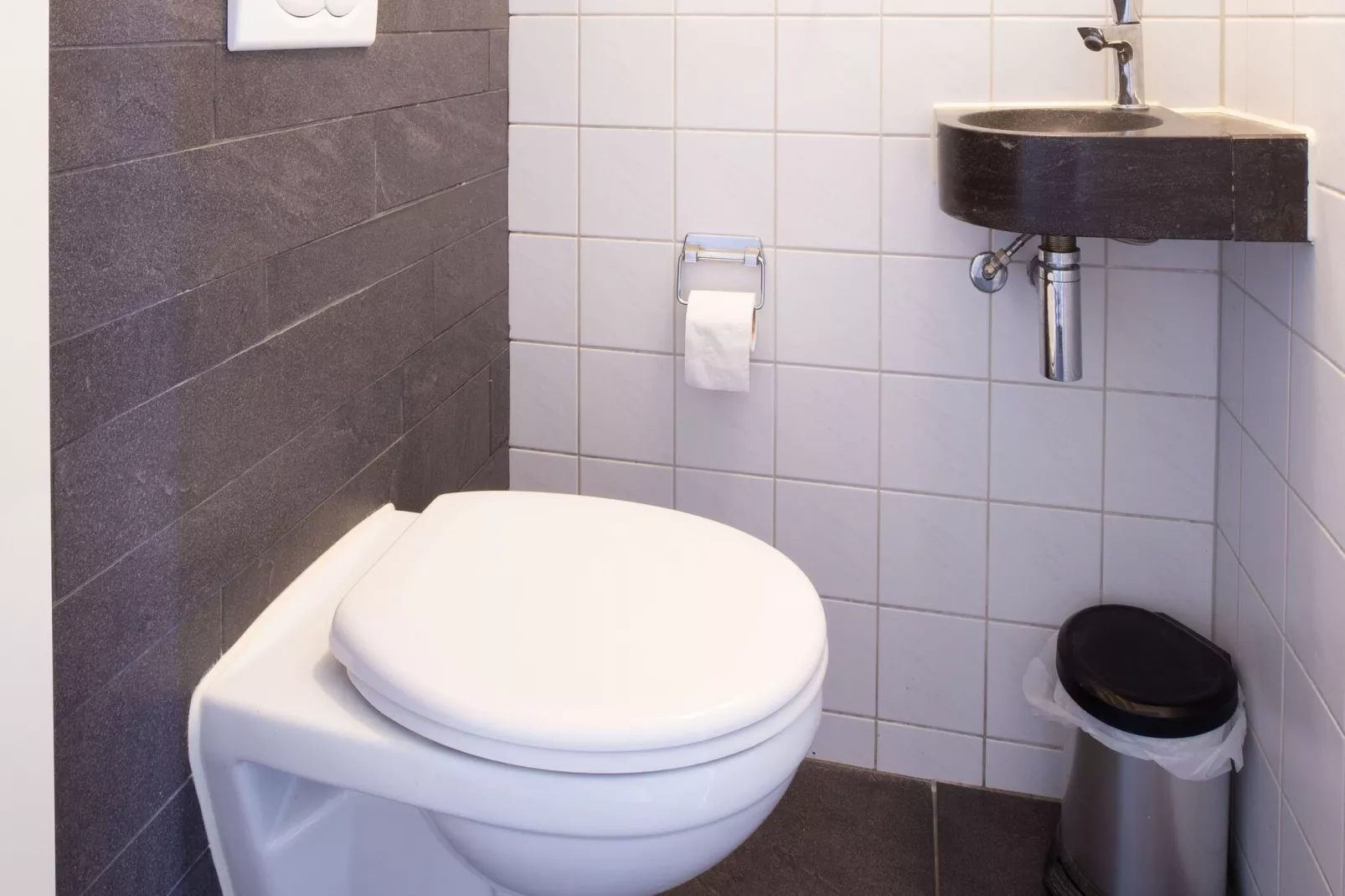 DE PETTEN-Bathroom