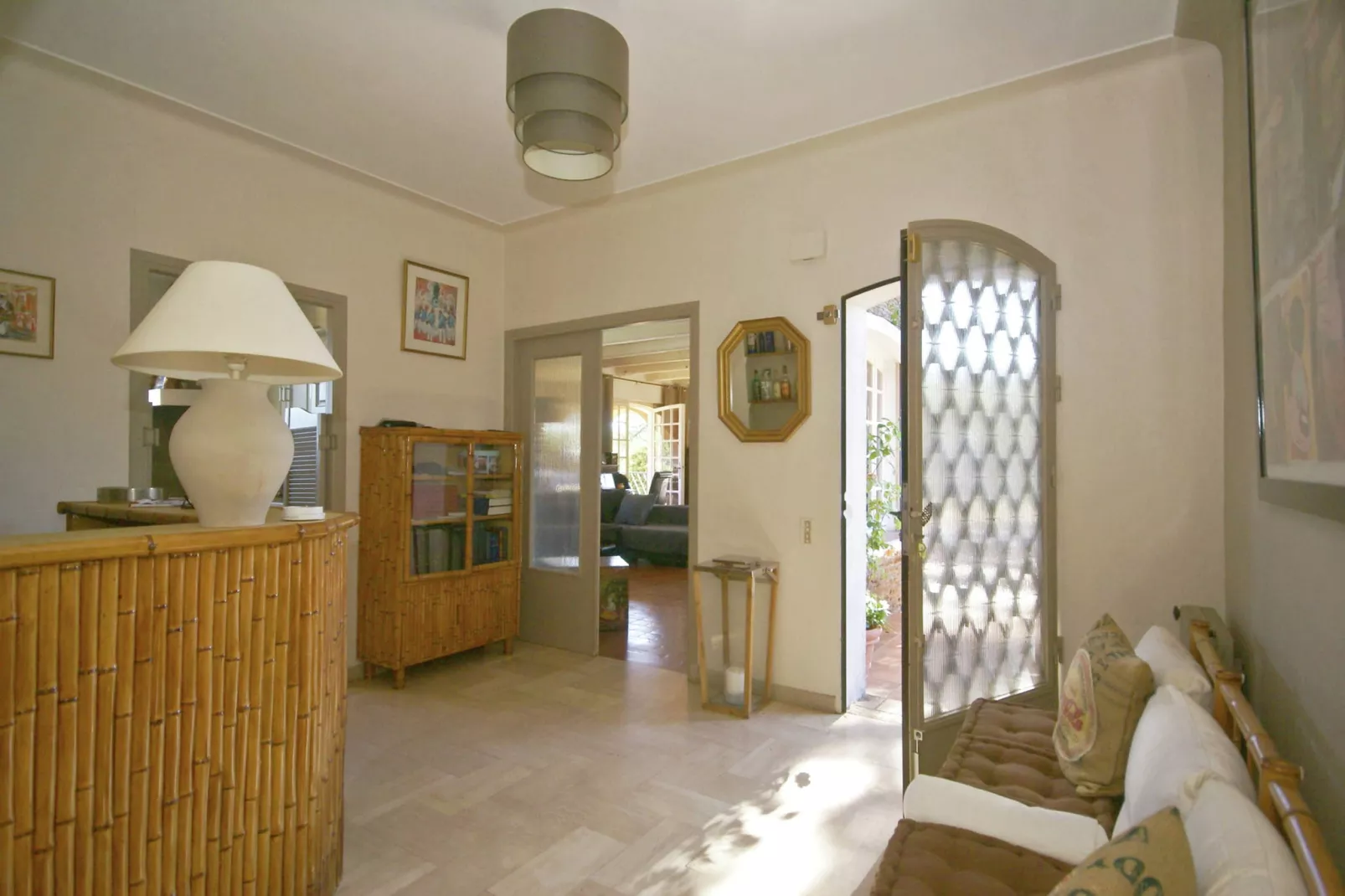 Villa Saint Tropez-Reception hall