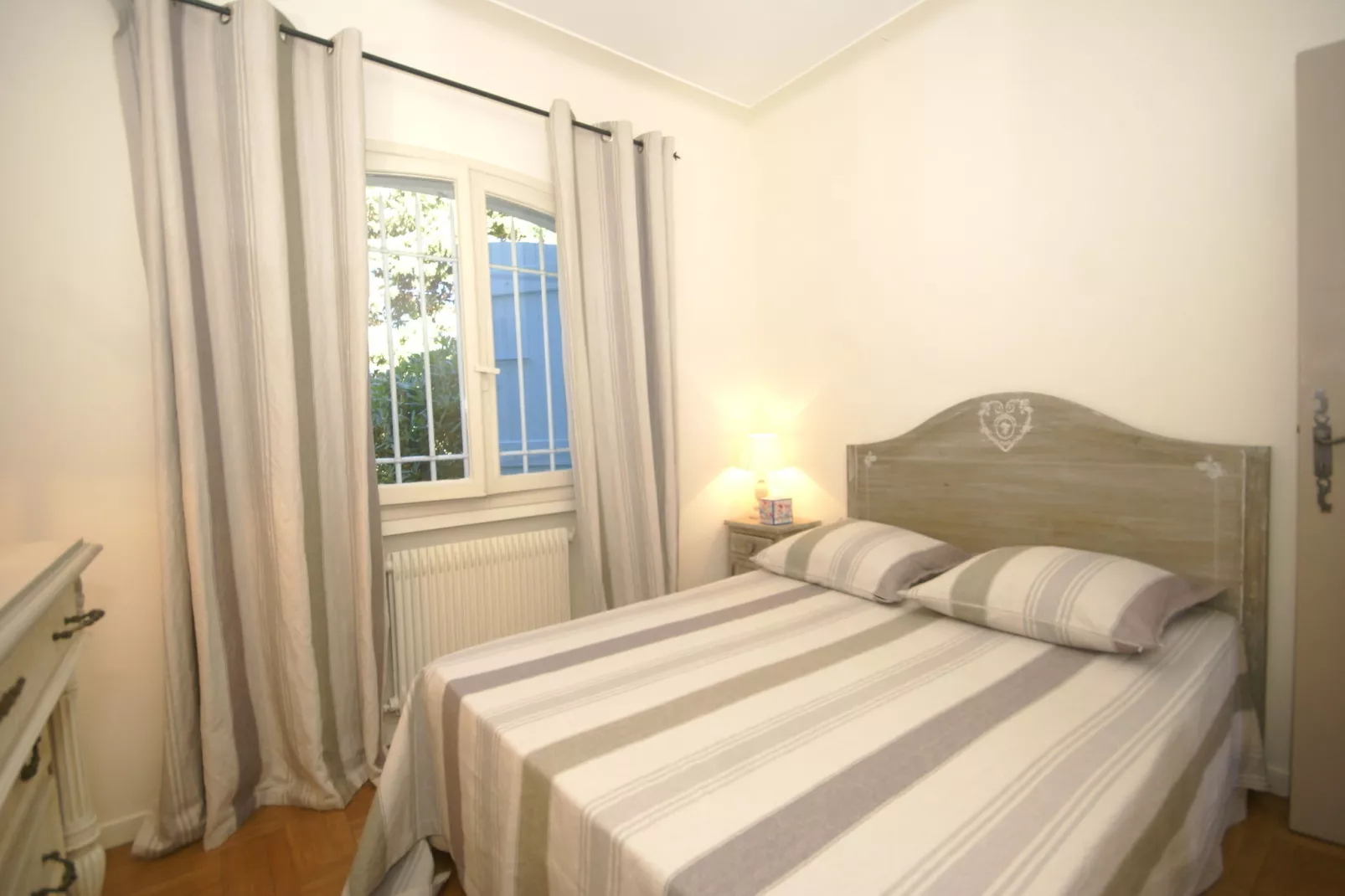 Villa Saint Tropez-Bedroom
