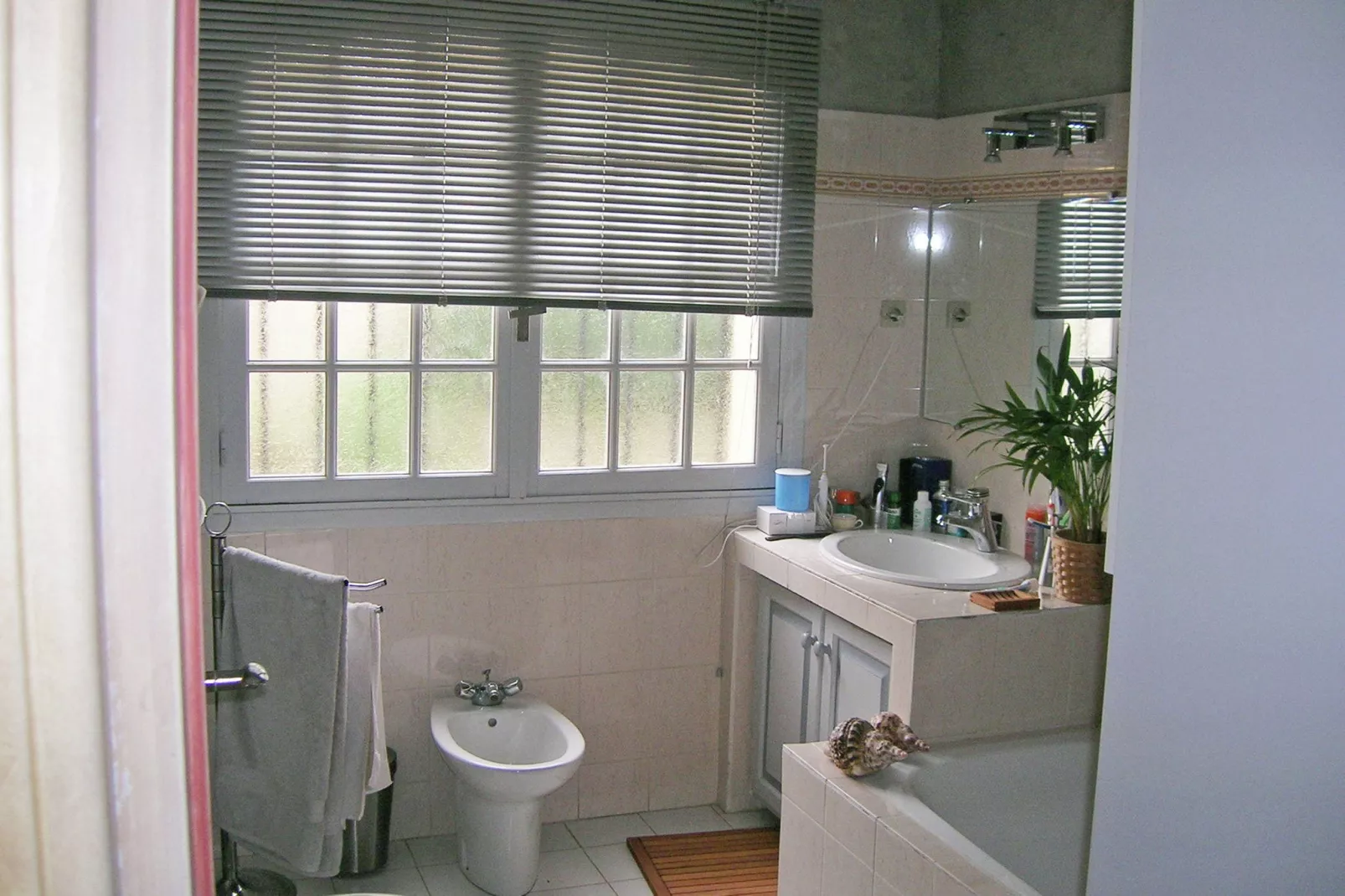 Villa Saint Tropez-Bathroom