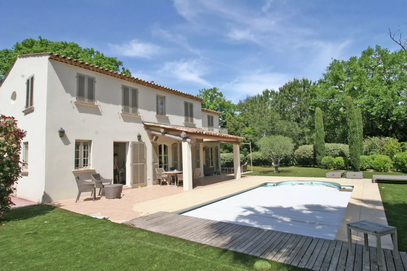 Villa petit Castellane  version 6 pers-Exterior summer
