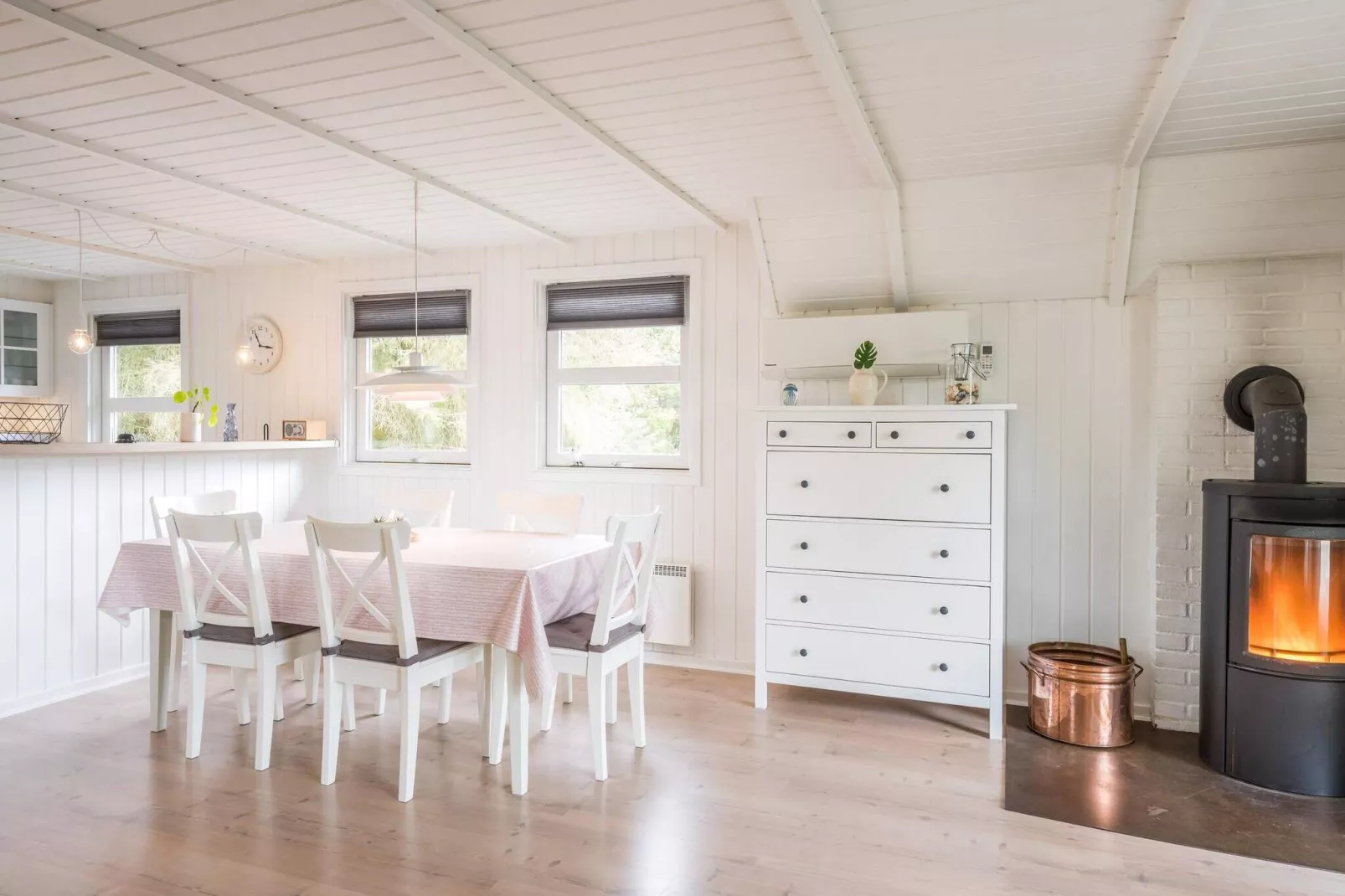 5 person holiday home in Blåvand-Indoor