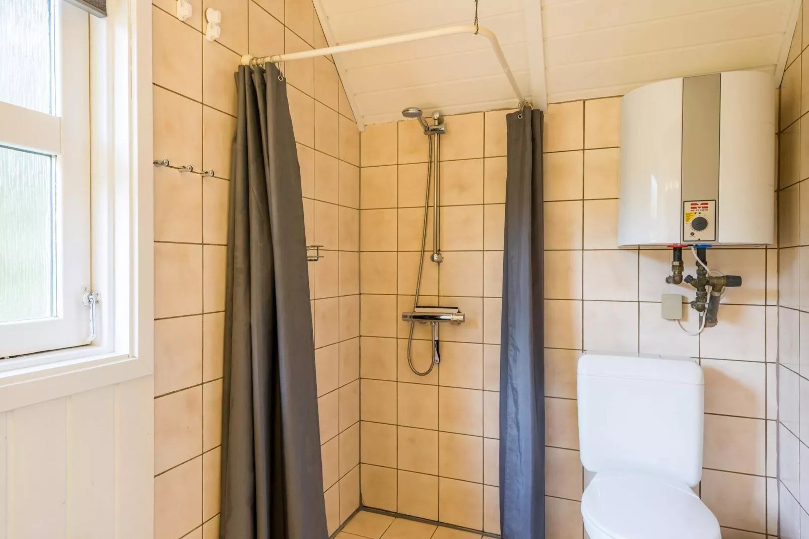 5 person holiday home in Blåvand-Indoor