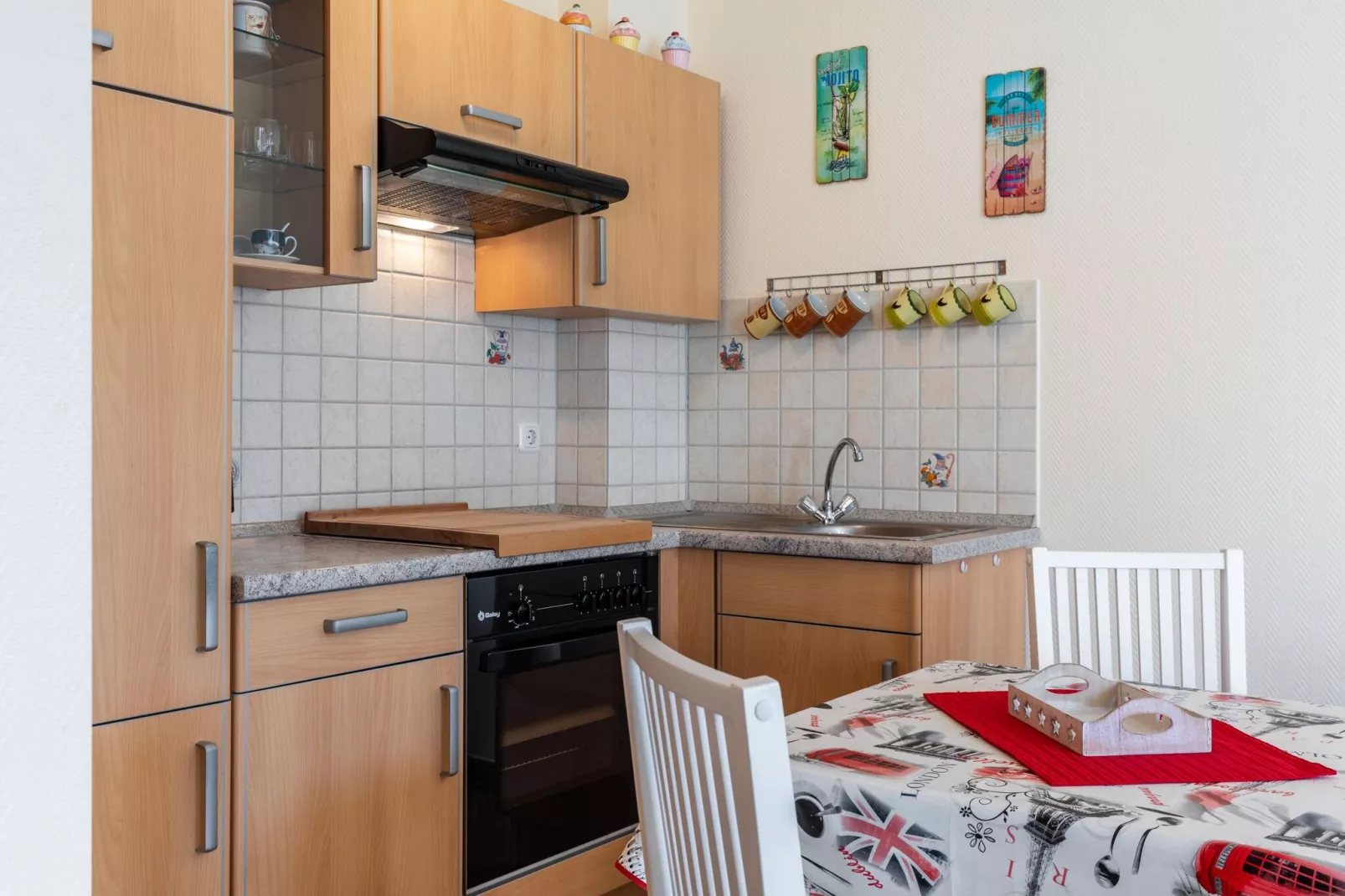 Laura-Kitchen