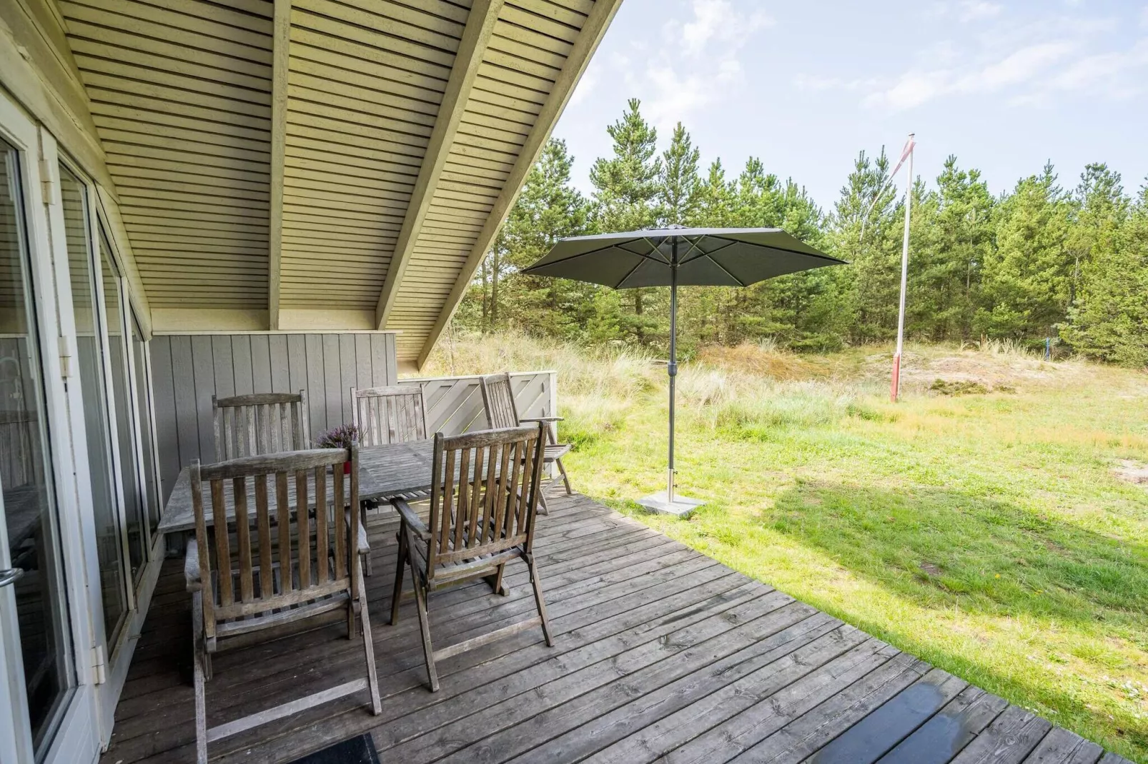 Charming Cottage Retreat-By Traum-View
