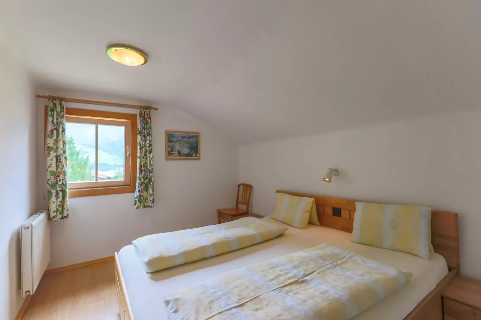 Bernsteiner-Bedroom